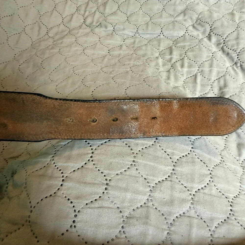 Eagle Leather Works vintage size